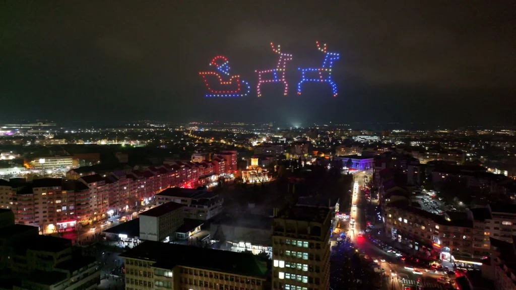 Târgoviște – Santa Claus’ Village — FLYSTACK drone show