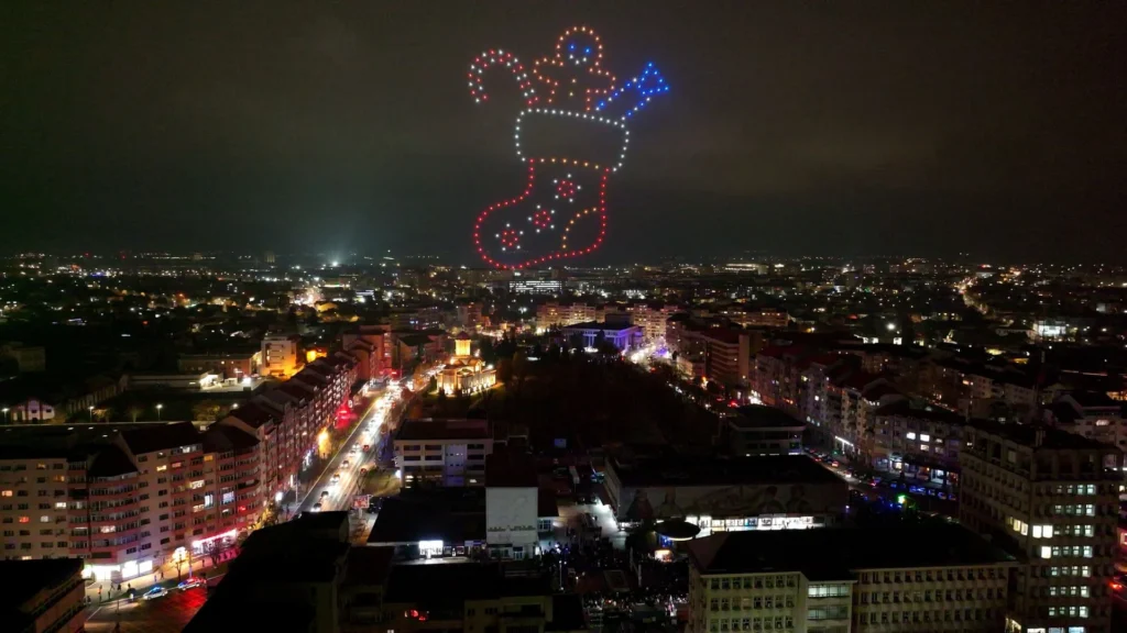 Târgoviște – Santa Claus’ Village — FLYSTACK drone show
