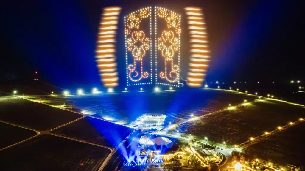 Adam’s Story — FLYSTACK drone show