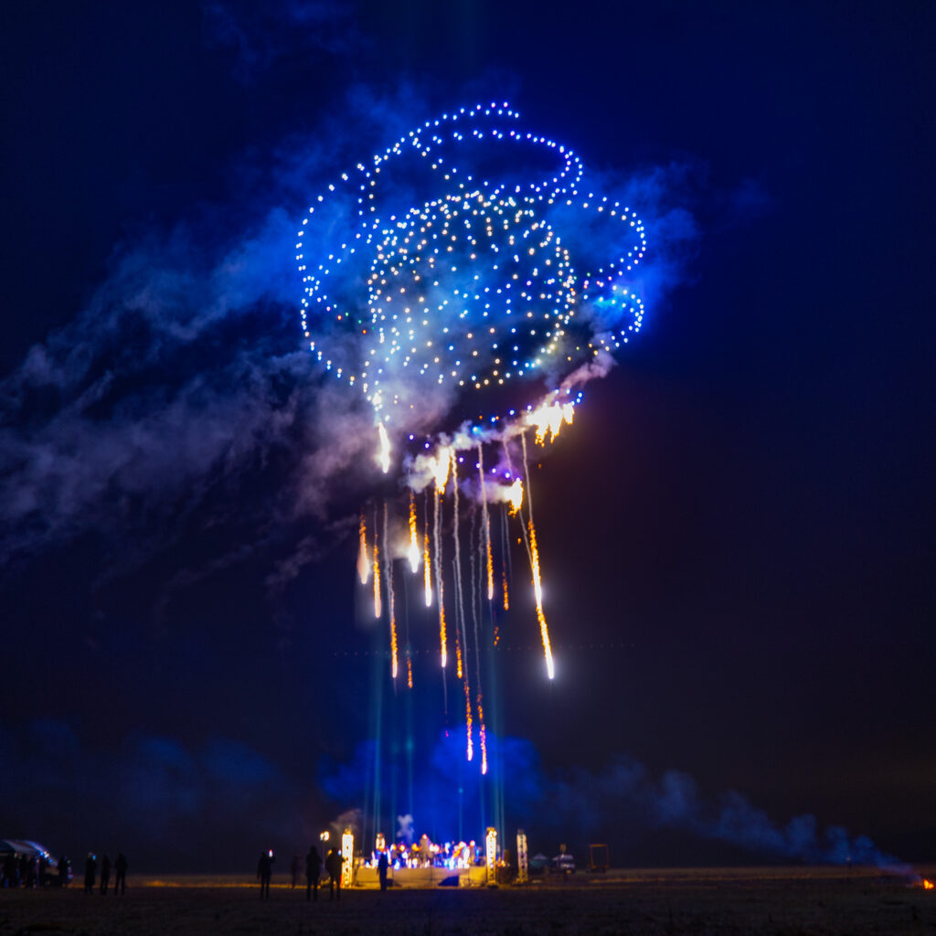 ART IS ALIVE — FLYSTACK drone show