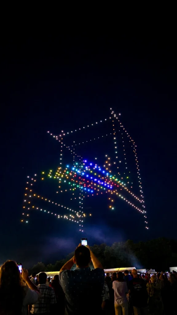Brancusi 150 — FLYSTACK drone show