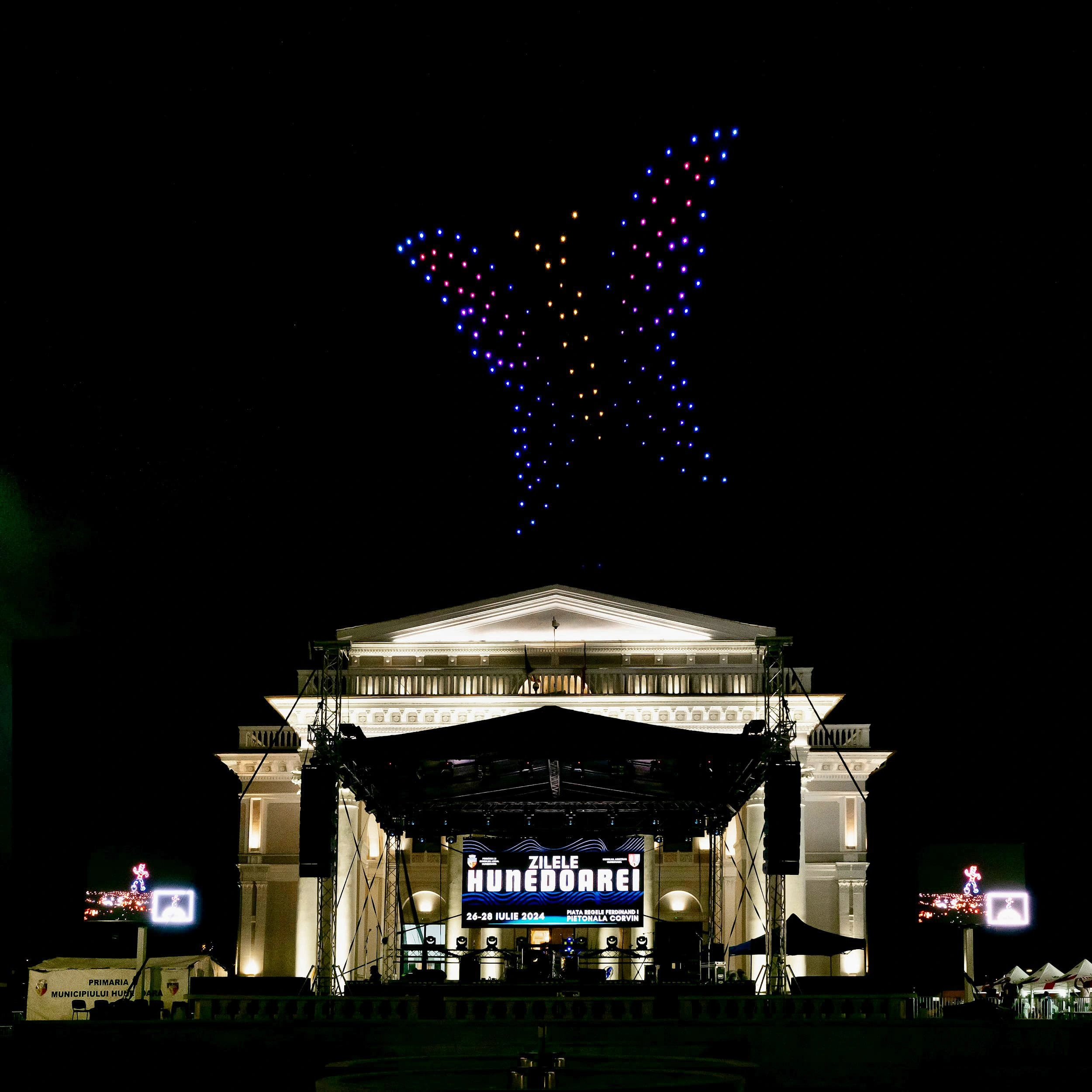 Hunedoara — FLYSTACK drone show