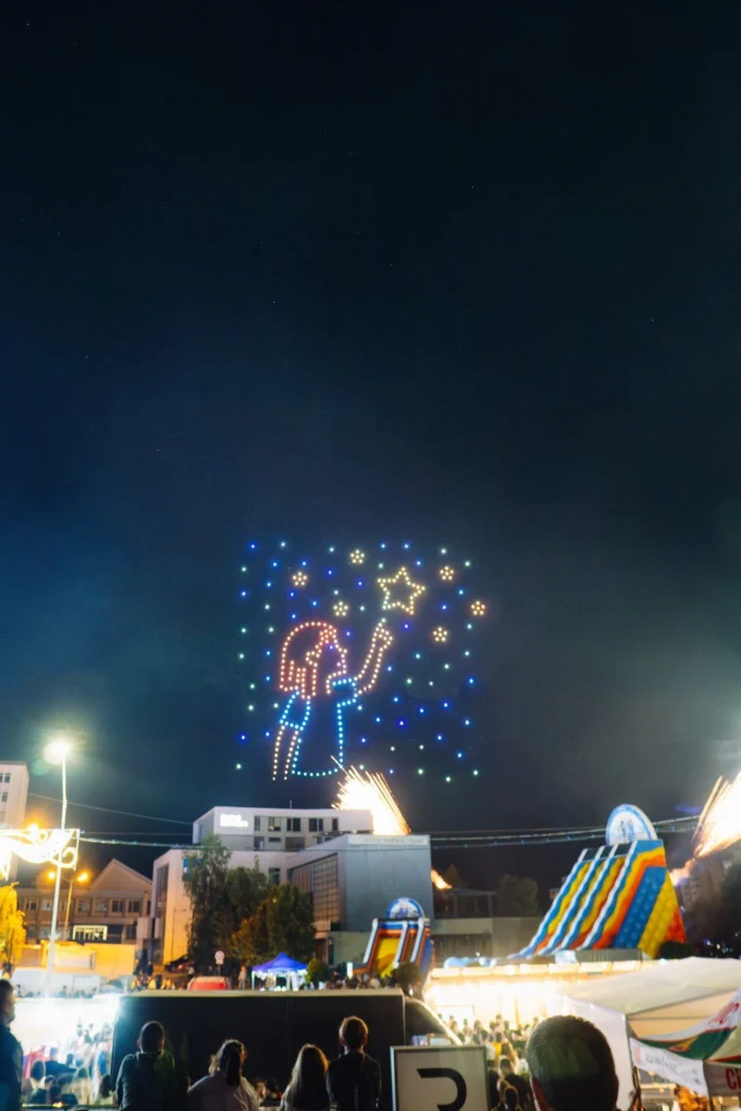 Multimedia Show — FLYSTACK drone show