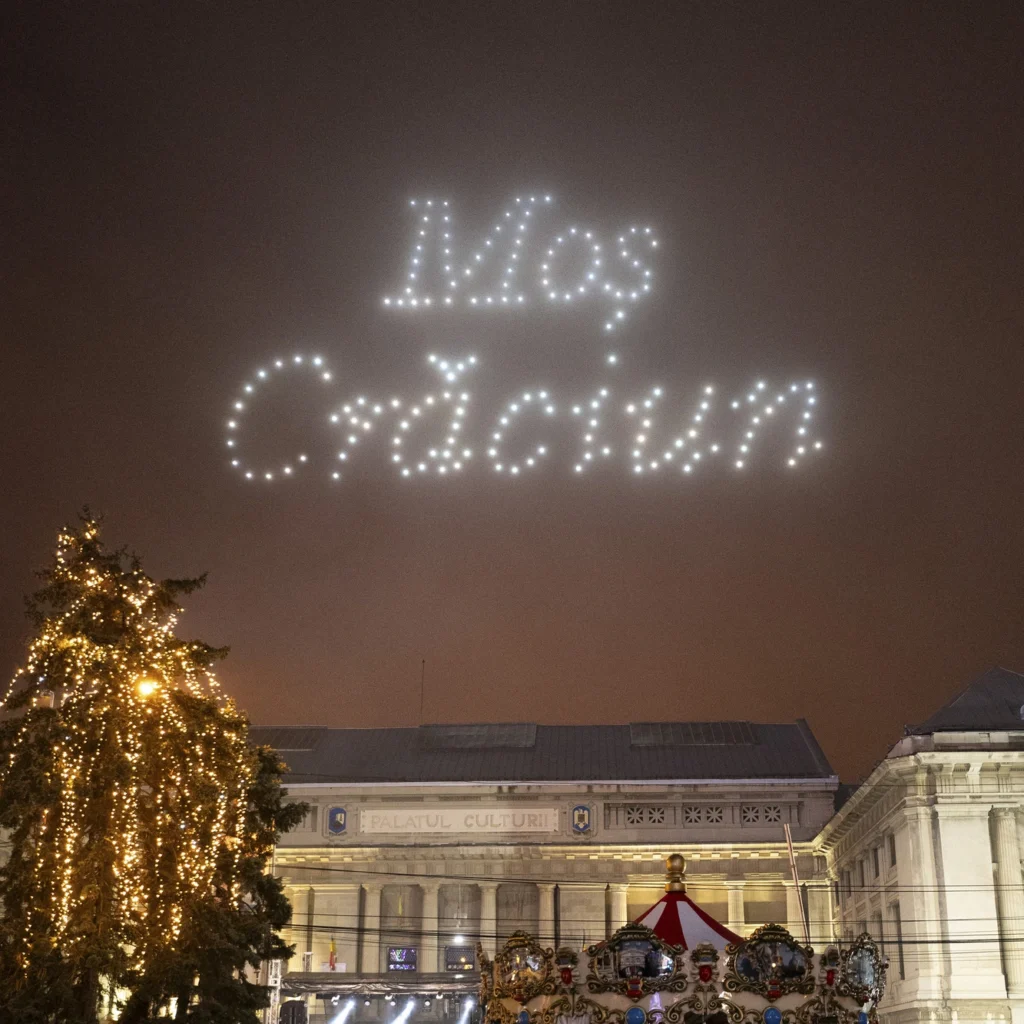 Ploiești – Santa Claus’ Republic — FLYSTACK drone show