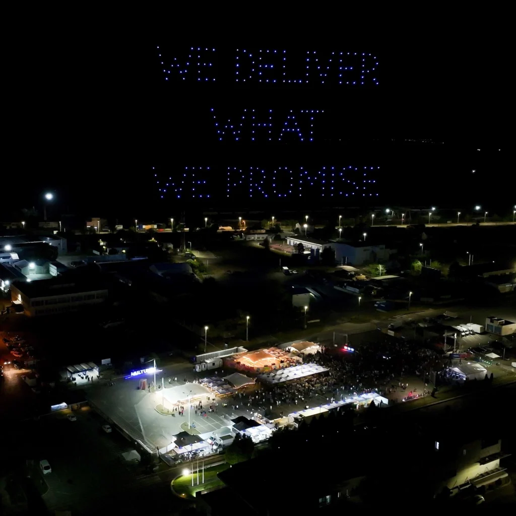 Damen Corporate — FLYSTACK drone show